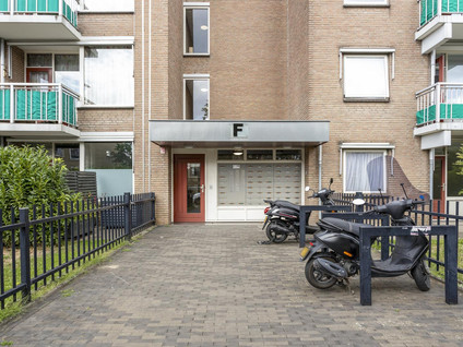 Adelbert van Scharnlaan F 57