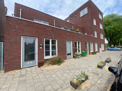 A.H.G. Fokkerstraat 52
