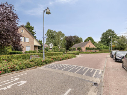 Dorpsstraat 95