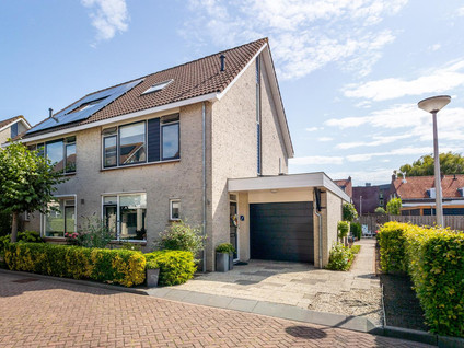 Burgemeester Viezeestraat 7