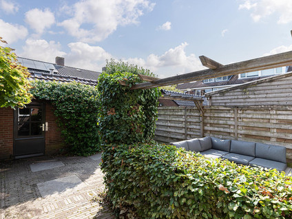 Prins Bernhardweg 12