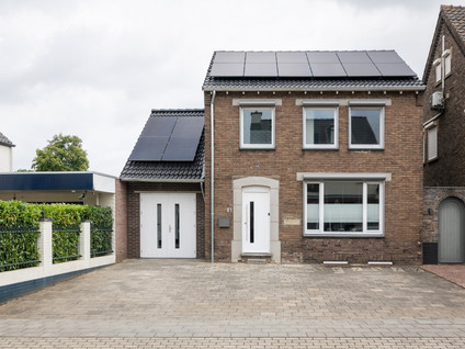 Dorpstraat 81