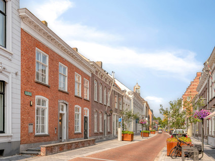 Steenstraat 25