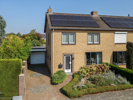 Ruysdaelstraat 3