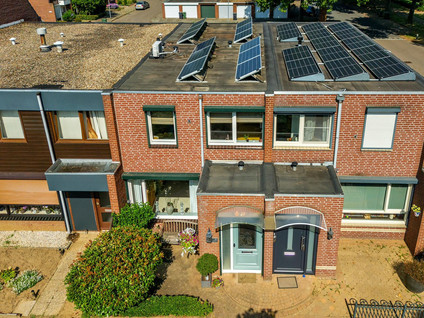Requesensstraat 31