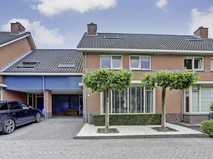 I.G.J.van den Boschstraat 43