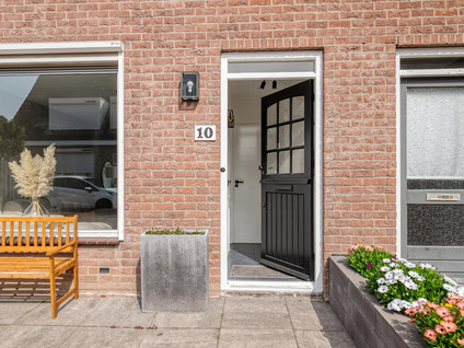 Haringvliet 10