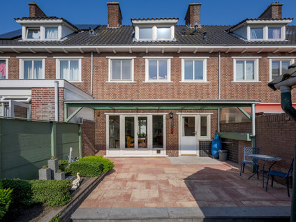 Prins Bernhardlaan 4