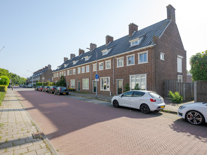 Prins Bernhardlaan 4