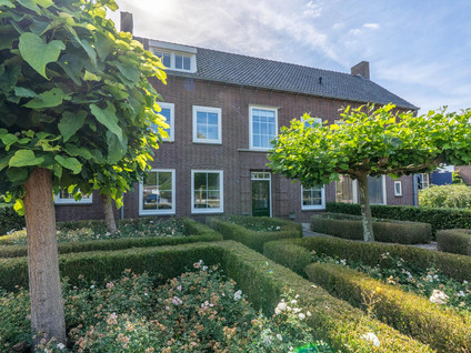 Grotestraat 8
