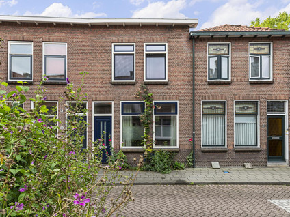 Mr. D.J. van Heusdestraat 12