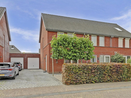 Hoefbladstraat 64