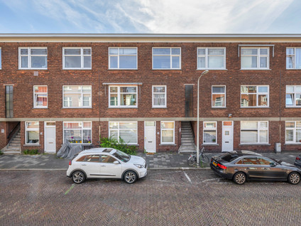 Hoenderloostraat 56