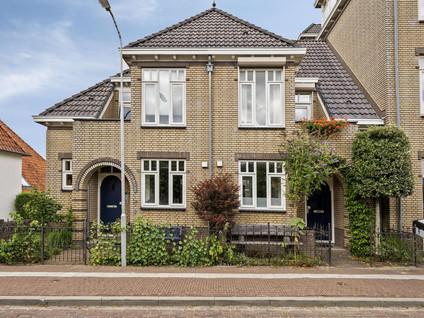 Waterstraat 9
