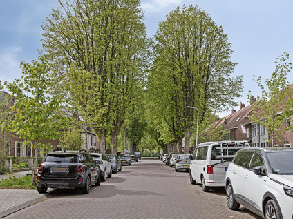 Burgemeester Suijsstraat 8