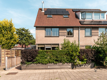 Oderstraat 1