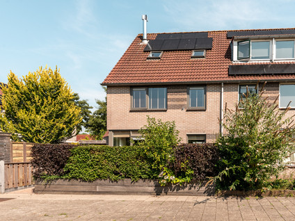 Oderstraat 1