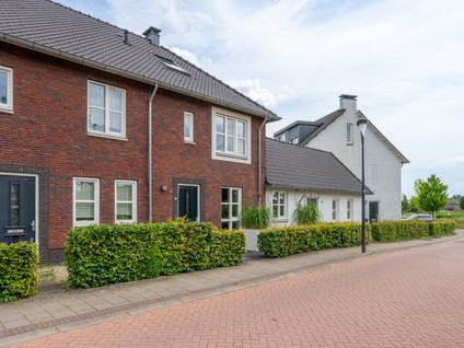 Griftdijk 42