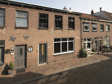 Nieuwstraat 32