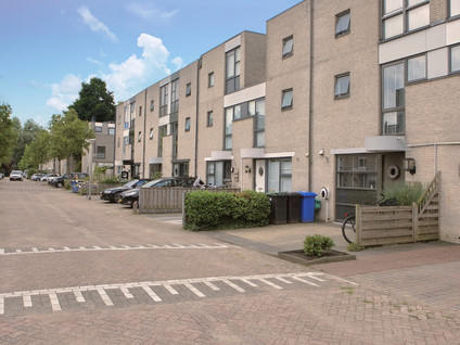 Karibastraat 16