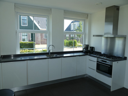 Zeedijk 2 555