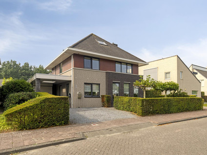 28 Oktoberstraat 3