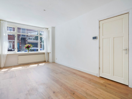 Barneveldstraat 27