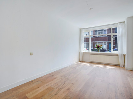 Barneveldstraat 27