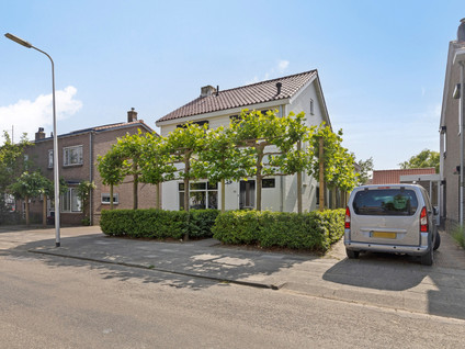 Steneweg 86