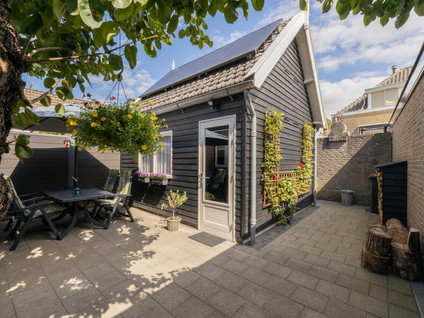 Westersteeg 12