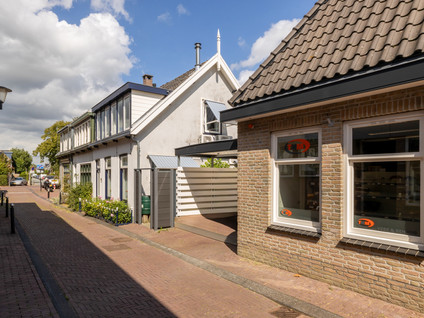 Westersteeg 12