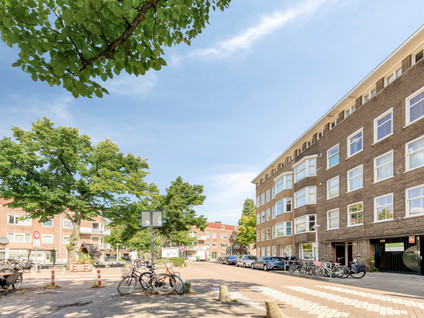 Van Gentstraat 18H