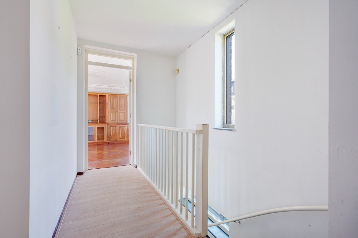 Tussenwoning te koop: Hasebroekstraat 73, 'S-Gravenhage