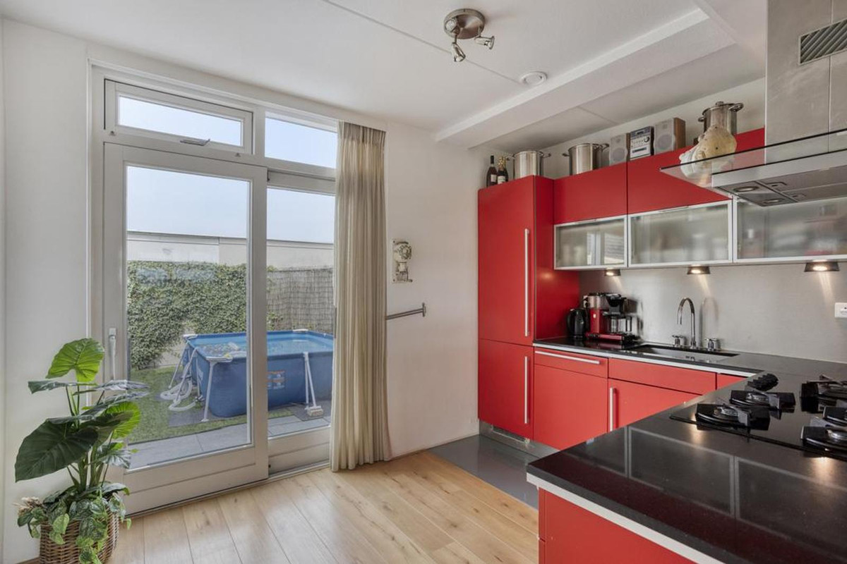 Hoekwoning te koop: Torenlaan 15, Voorhout