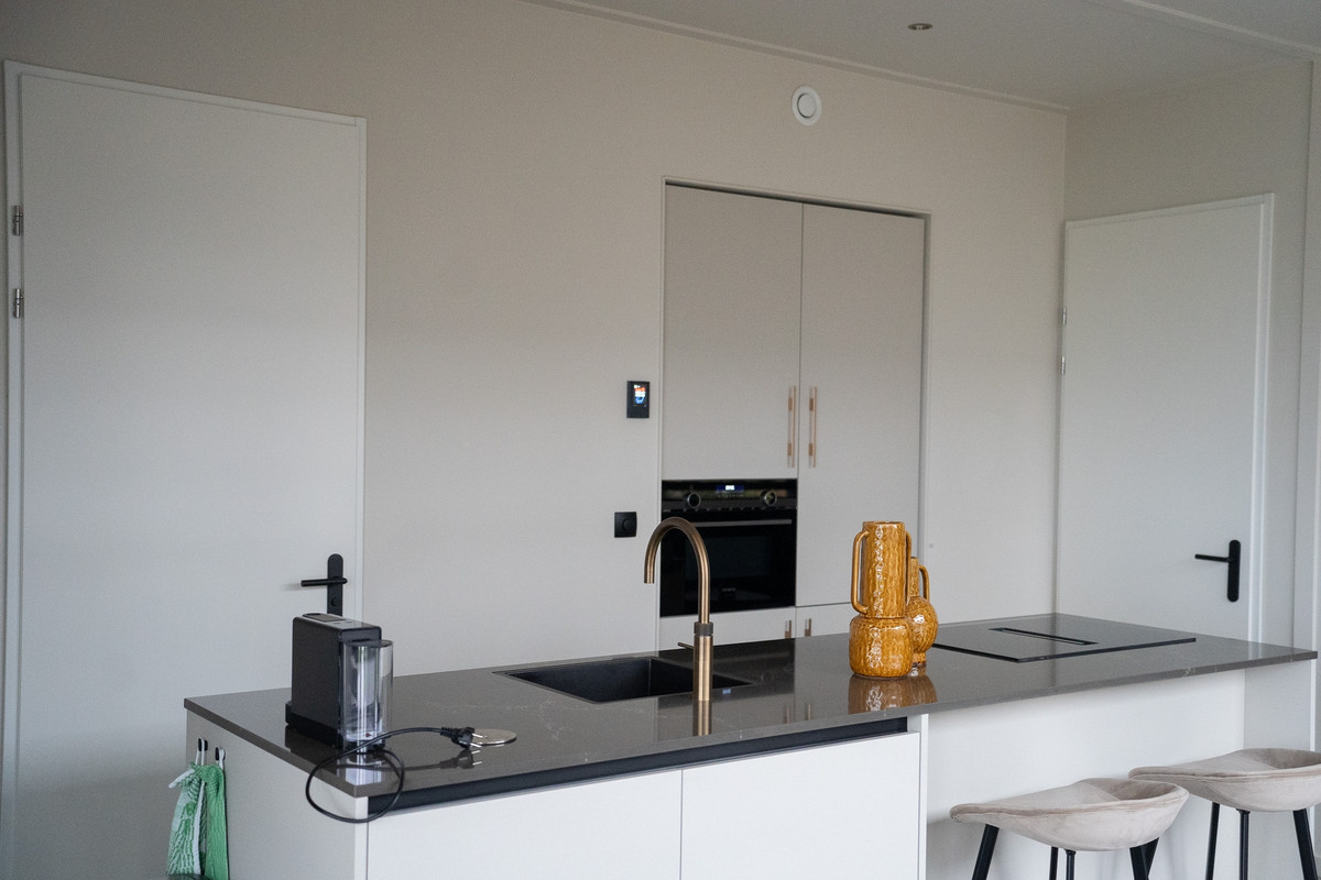 Vrijstaande woning te huur: Rijnbandijk 10B, Eck En Wiel