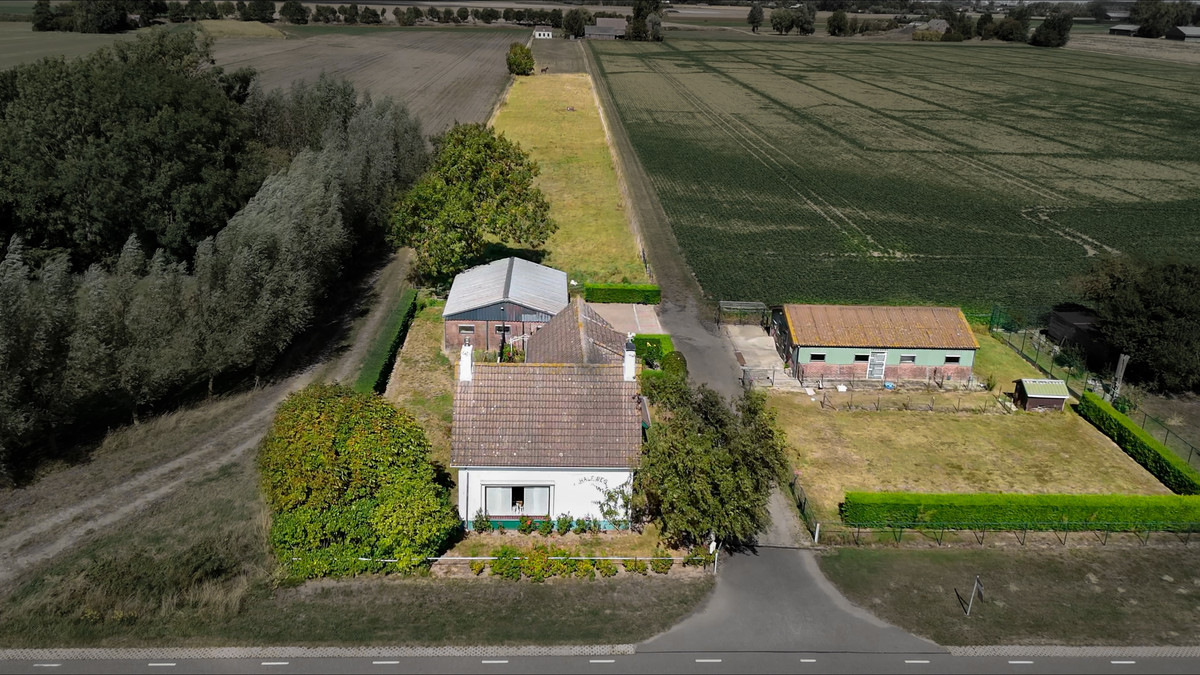 Vrijstaande woning te koop: Middenweg 5, Biervliet