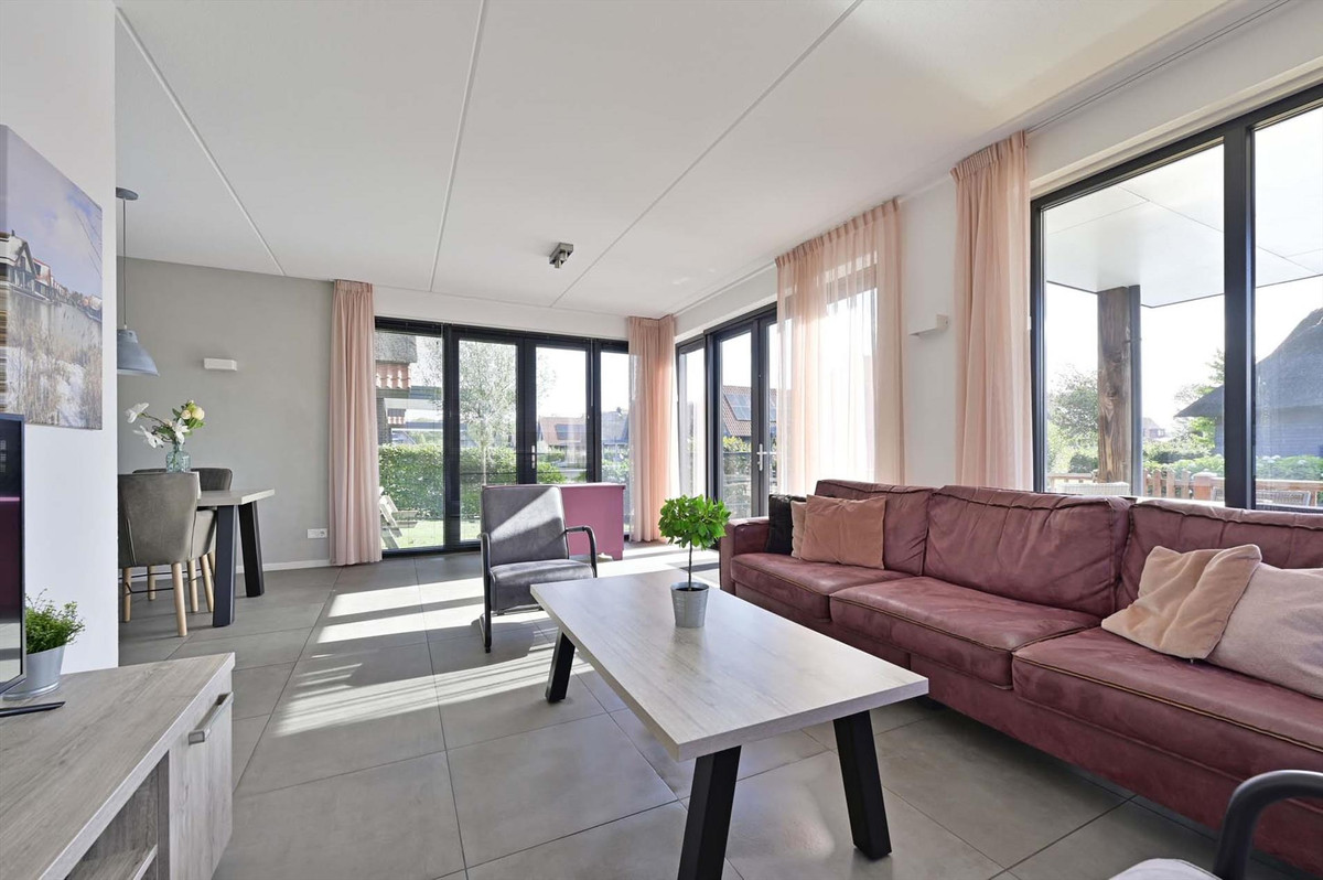 Vrijstaande woning te koop: Waterstaete 37, Ossenzijl