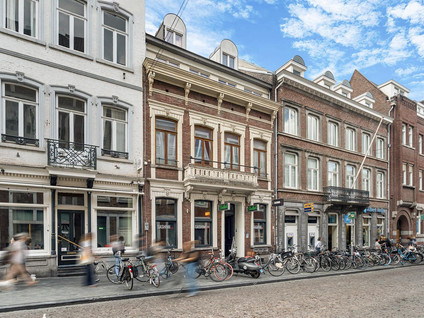 Helmstraat 8B