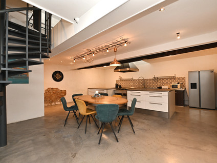 Dubbelstraat 60