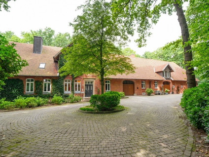 Bramharstraße 24 
