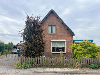 Dorpsstraat 37