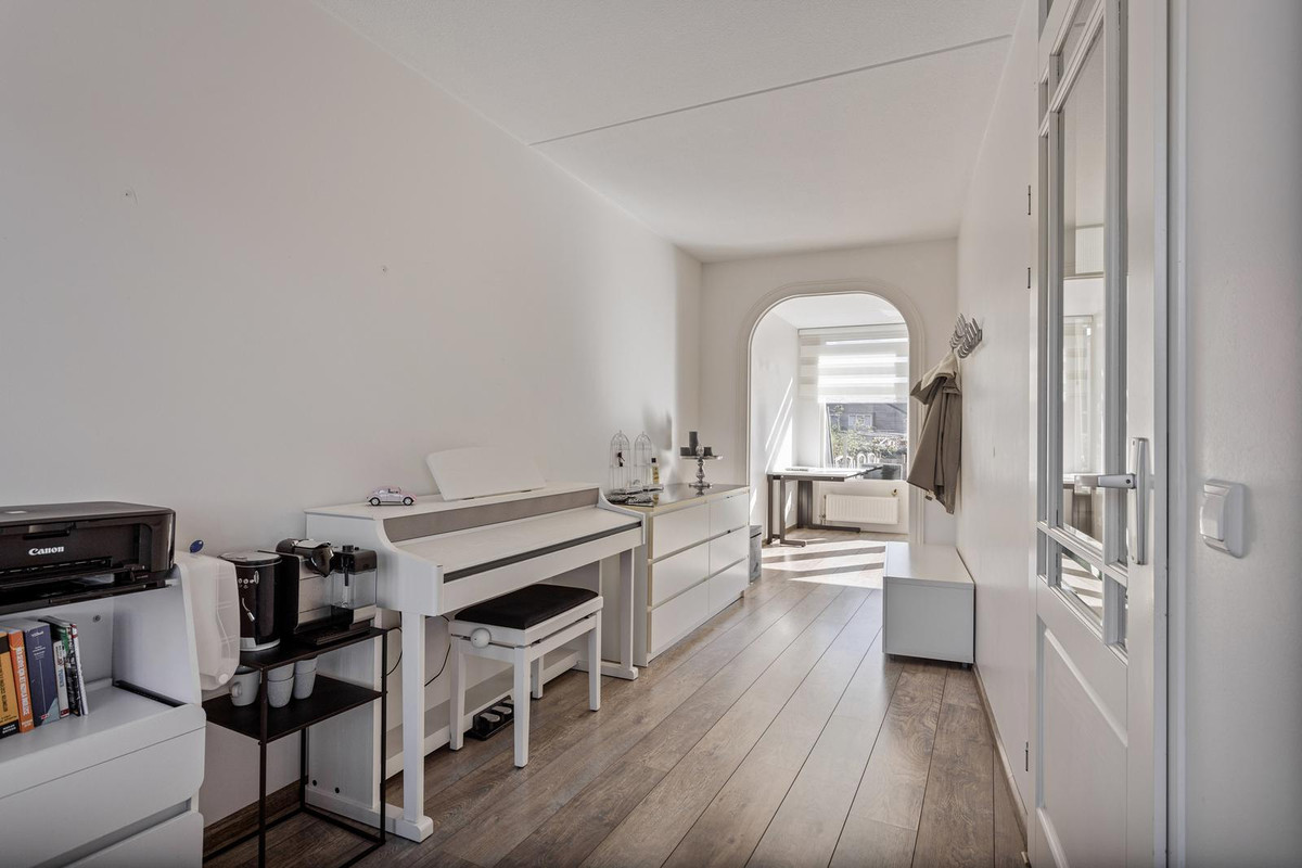 Tussenwoning te koop: Eurokade 33, Amsterdam