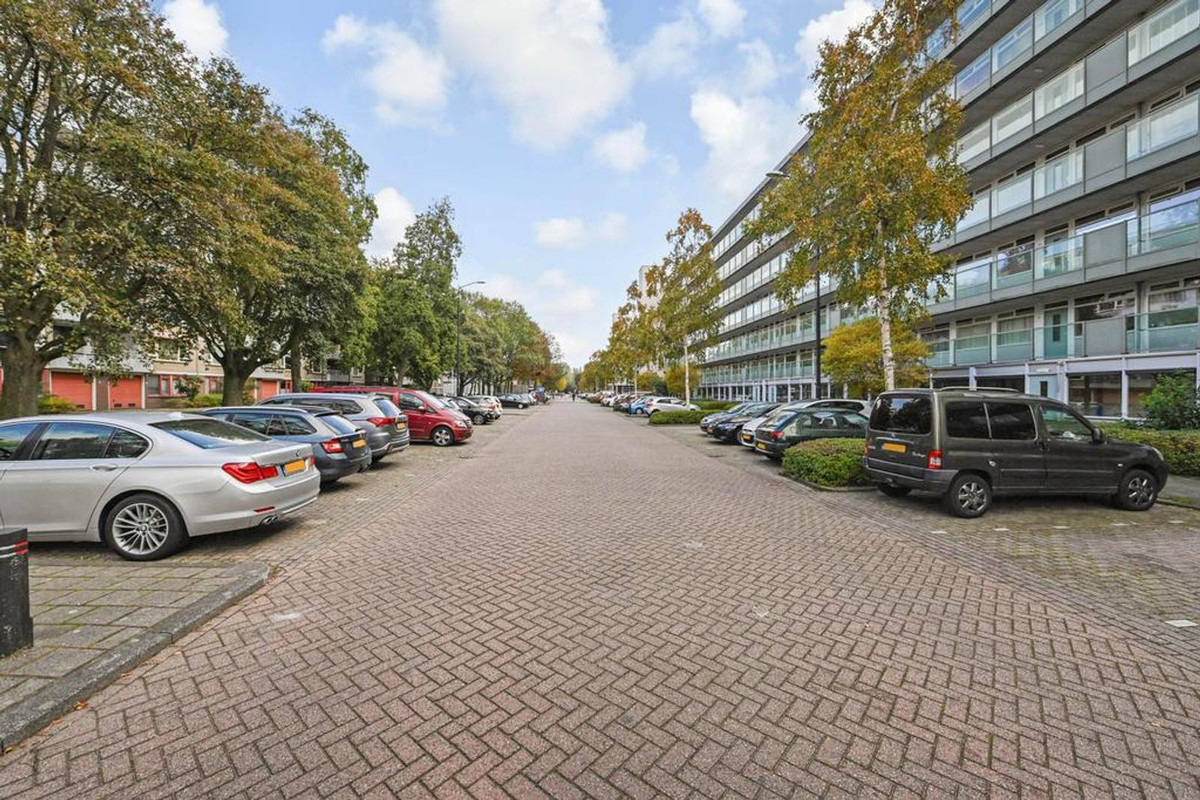 Appartement te koop: Gravin Juliana van Stolberglaan 162, Leidschendam