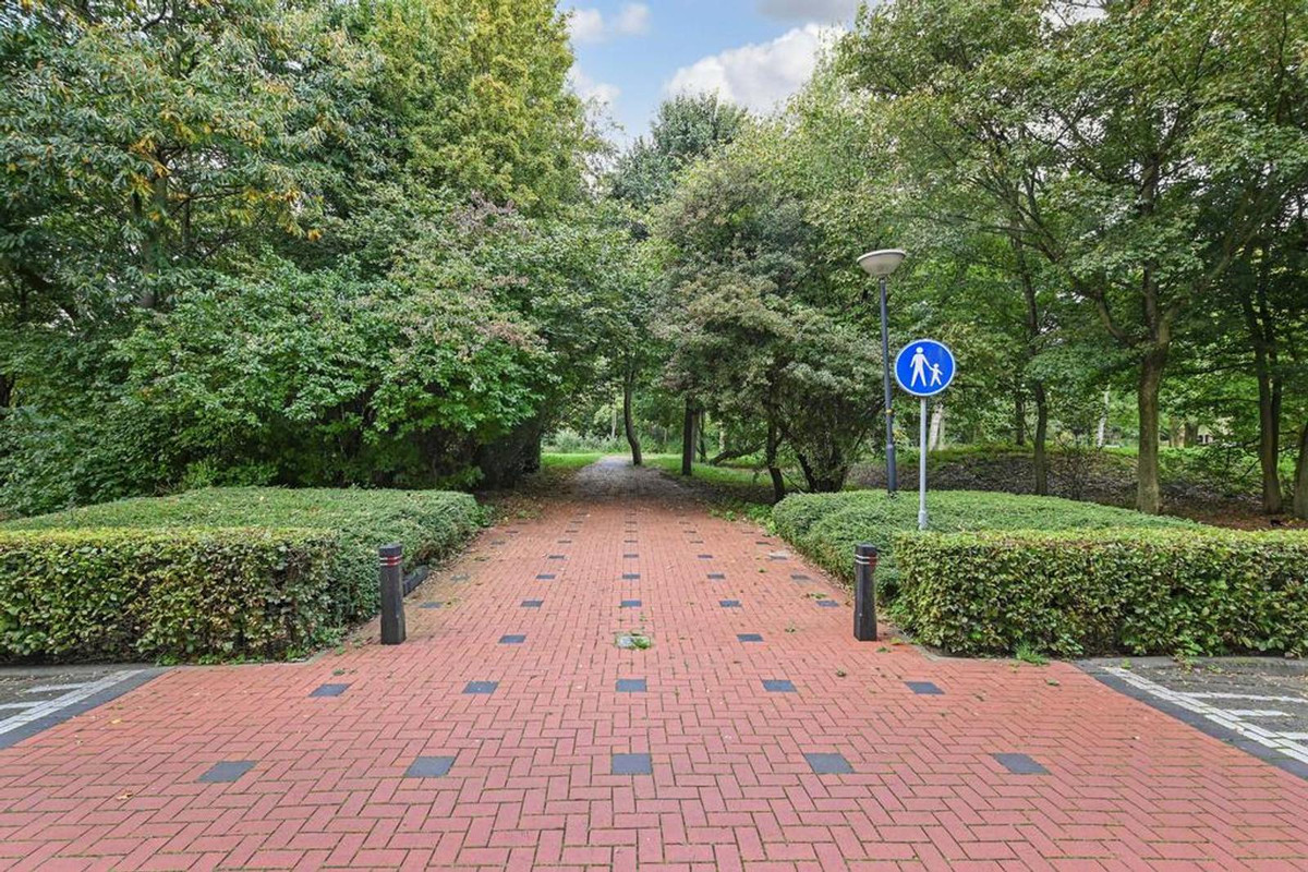 Appartement te koop: Gravin Juliana van Stolberglaan 162, Leidschendam