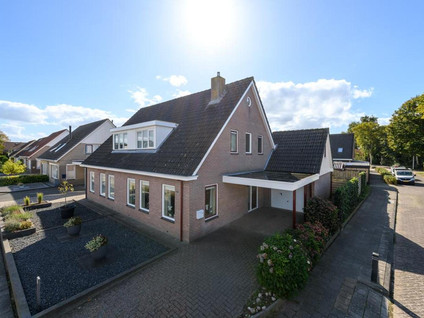 Esdoornstraat 2