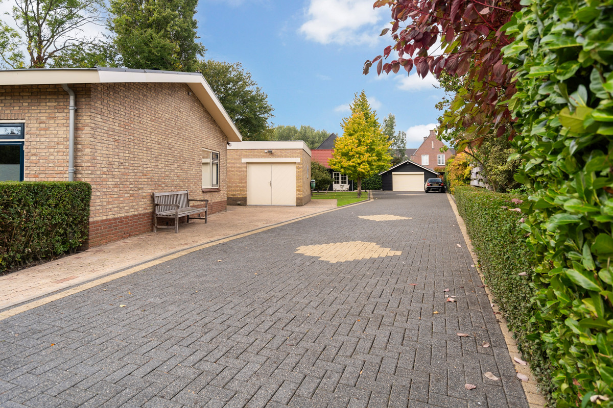 Vrijstaande woning te koop: Dorpsstraat 6, Rhenoy