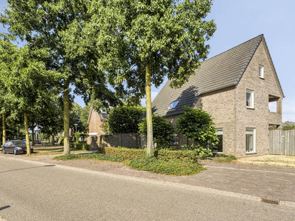 Broekstraat 16