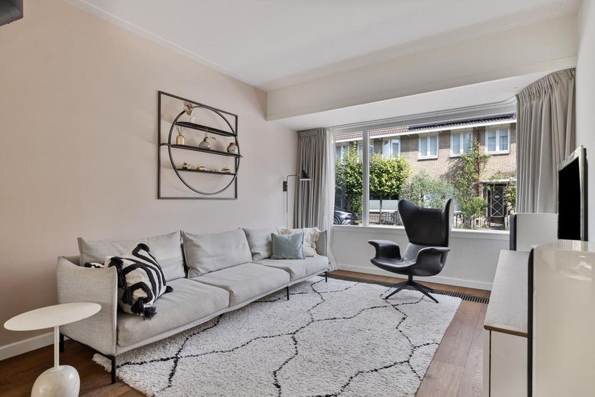 Tussenwoning te koop: Van Meursstraat 14, Utrecht