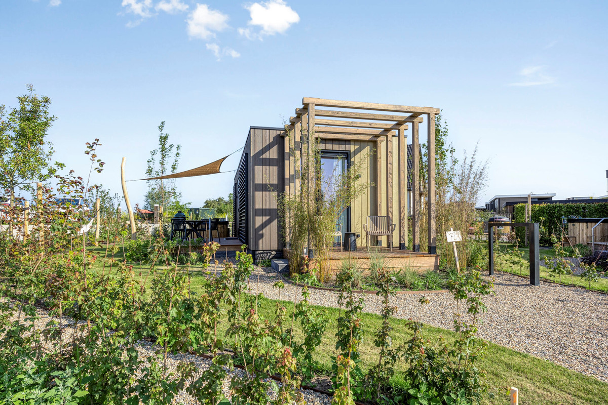 Vrijstaande woning te huur: Rijnbandijk 10-70, Eck En Wiel