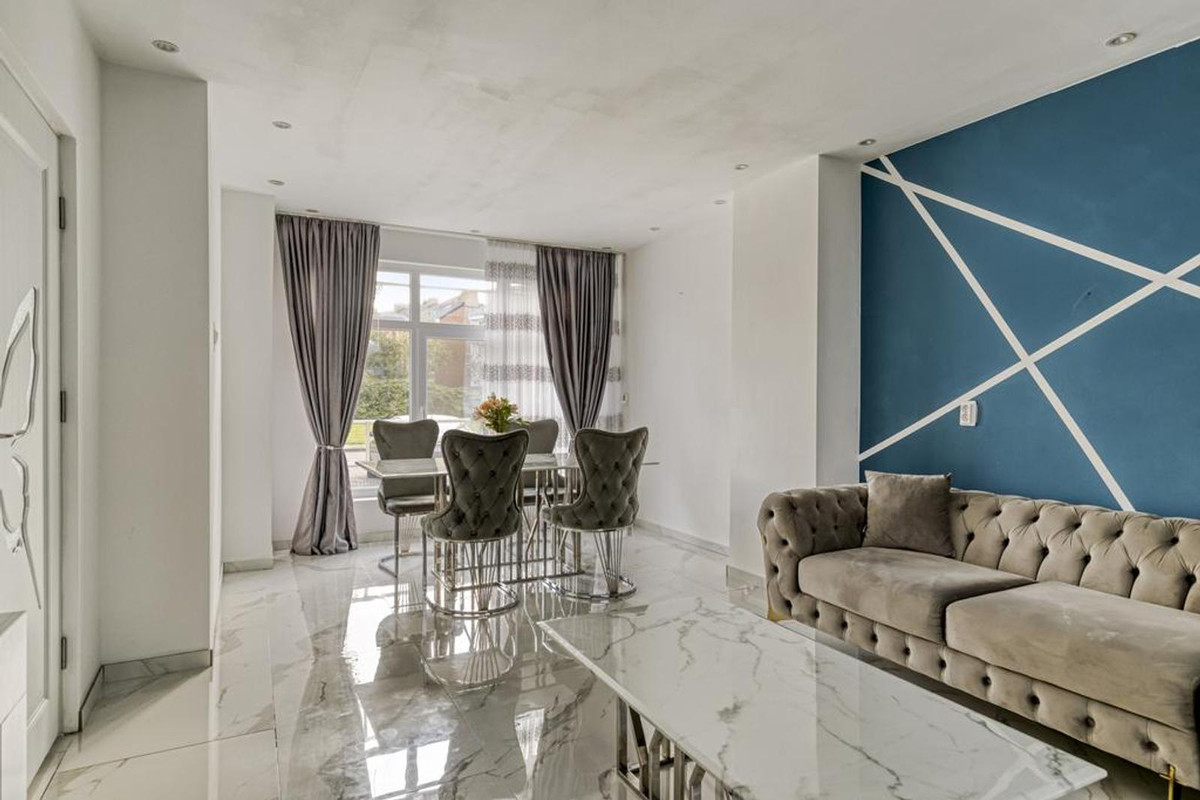 Tussenwoning te koop: Jonkheer van Cittersplein 18, Purmerend